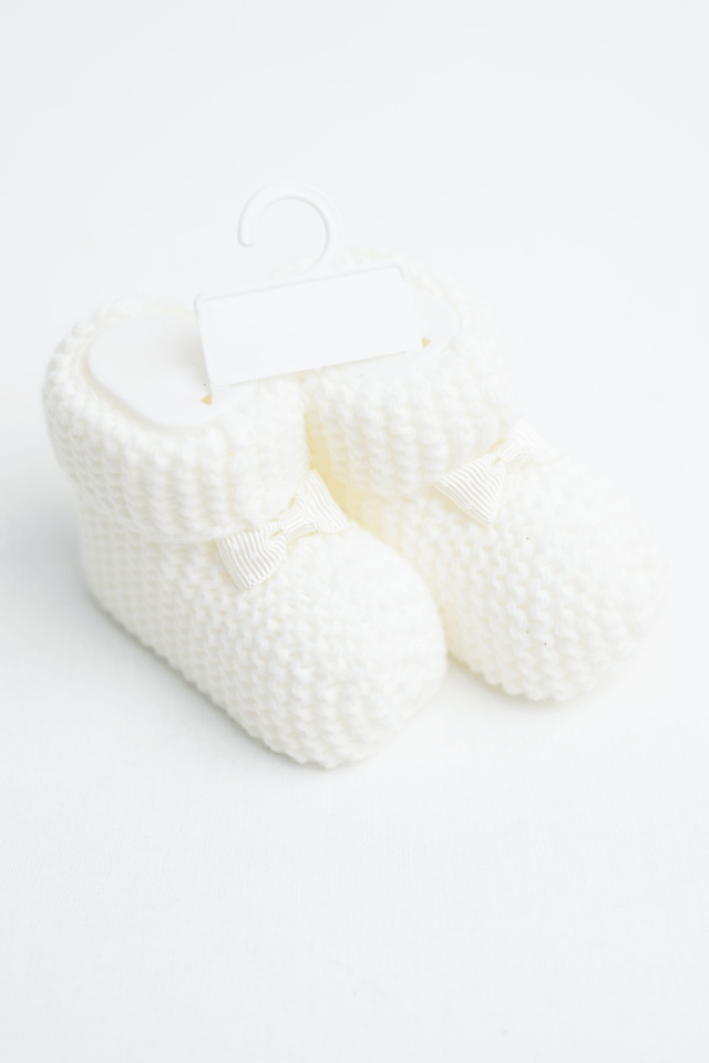 Fiyonklu Bebek Patiği Beyaz