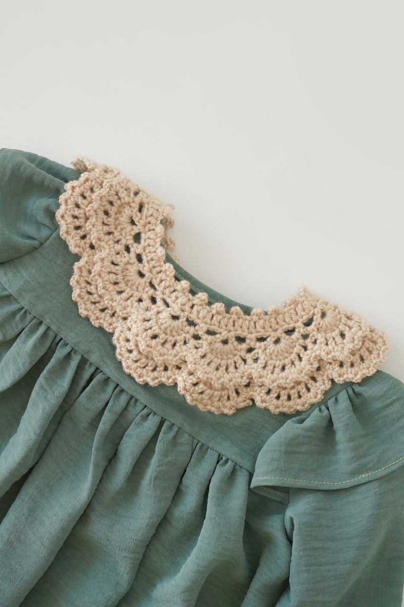 Bej Vintage Örgü Yakalık Çift Katlı