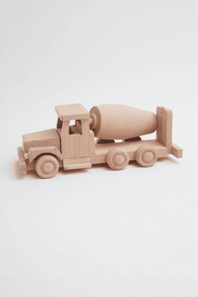 Doğal Ahşap Kamyon Oyuncak