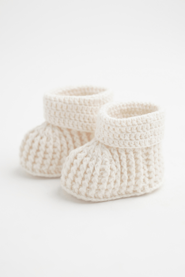 Organik İplik Bebek Patiği Ekru