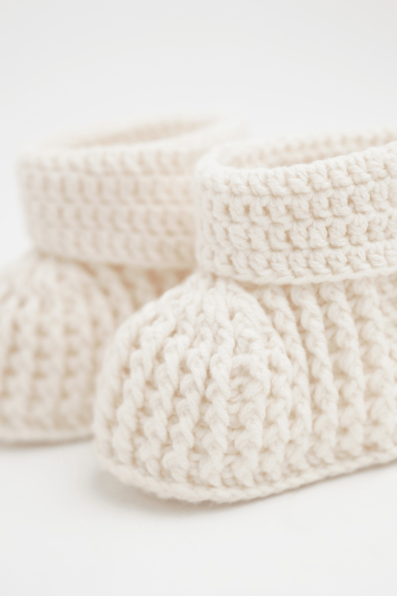 Organik İplik Bebek Patiği Ekru