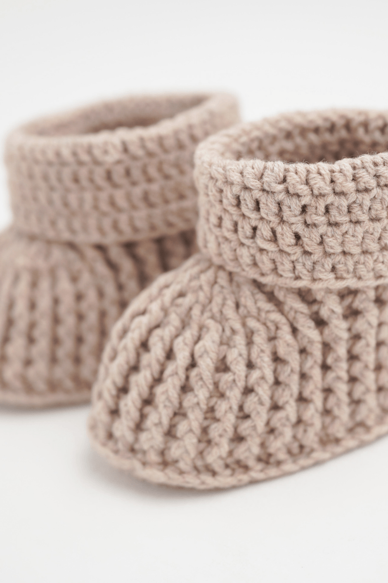 Organik İplik Bebek Patiği Taş Rengi