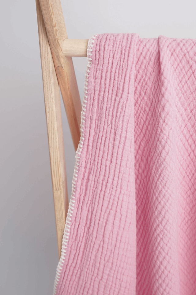 Çoban Dikişli 4 Katlı Müslin Battaniye Pembe