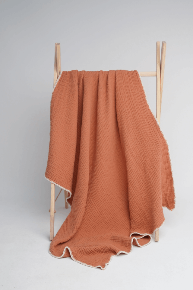 Çoban Dikişli 4 Katlı Müslin Battaniye Kiremit